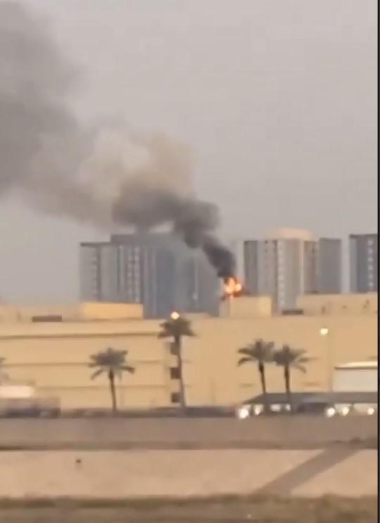 Ракета попала в посольство США в Багдаде: вспыхнул пожар, - АР